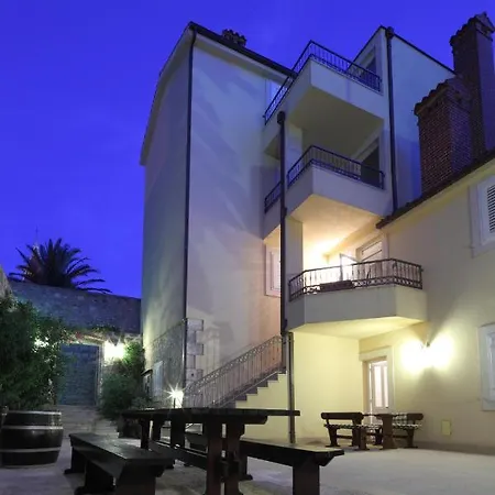Old Town Apartment