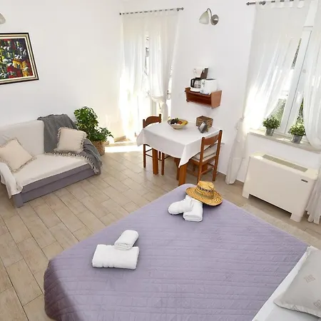 Old Town Apartment
