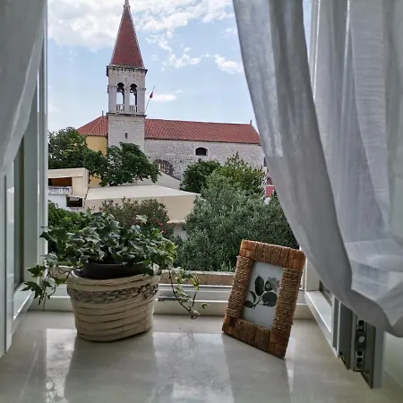 Apartment Old Town *