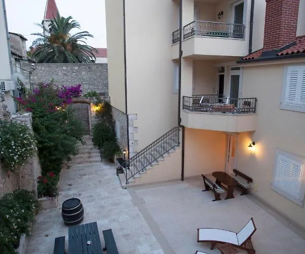 Apartament Old Town *